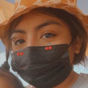 Meet your Posher, Dyanne